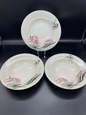 Meito Ivory China Set of 3 Soup Bowls Lotus Made in Japan